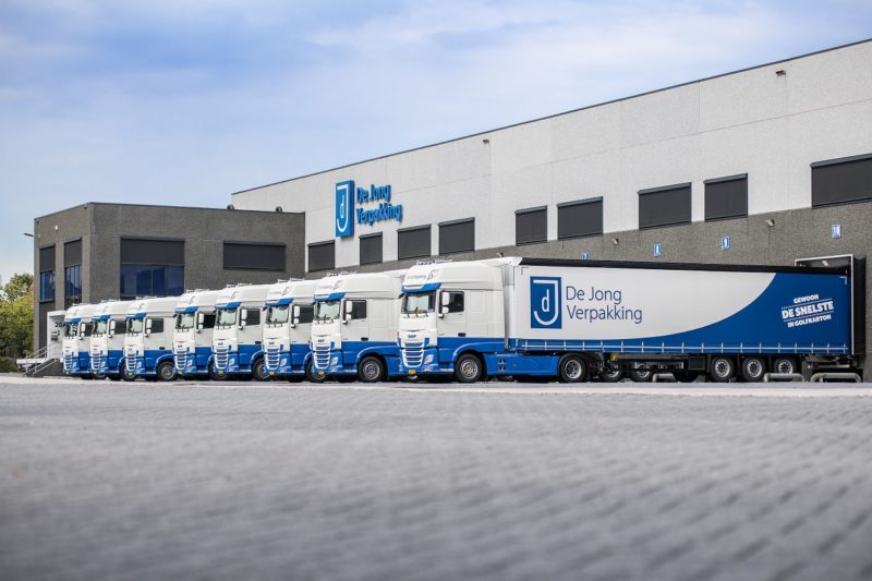 New trucks for De Jong Verpakking